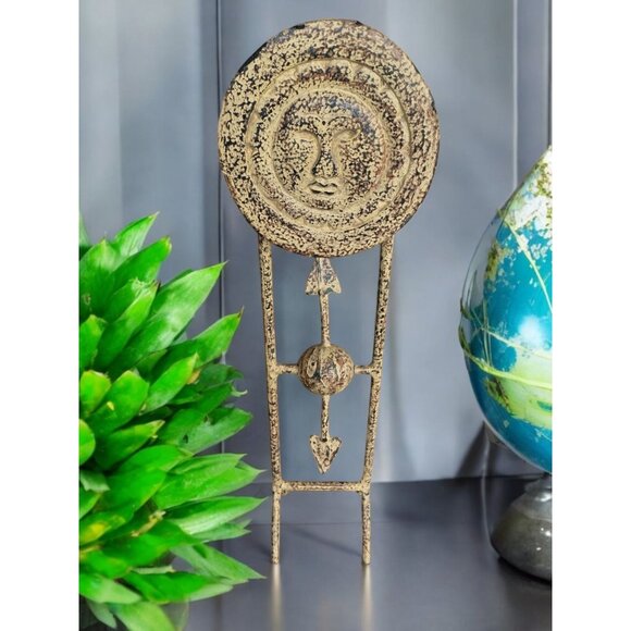 Abstract Sun Face Metal Sculpture With Geometric Design - Picture 4 of 8